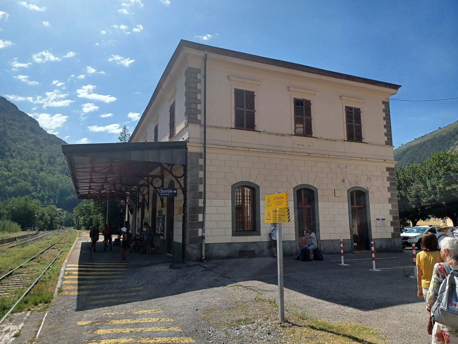 Bâtiment de la gare de Tende, porte d’entrée vers le Mercantour